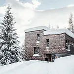 Gradonna Mountain & Hotel 4*