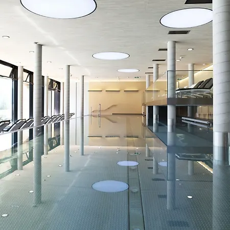 그라도나 마운틴 앤드 호텔 4*