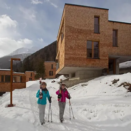 Otel Gradonna Mountain &