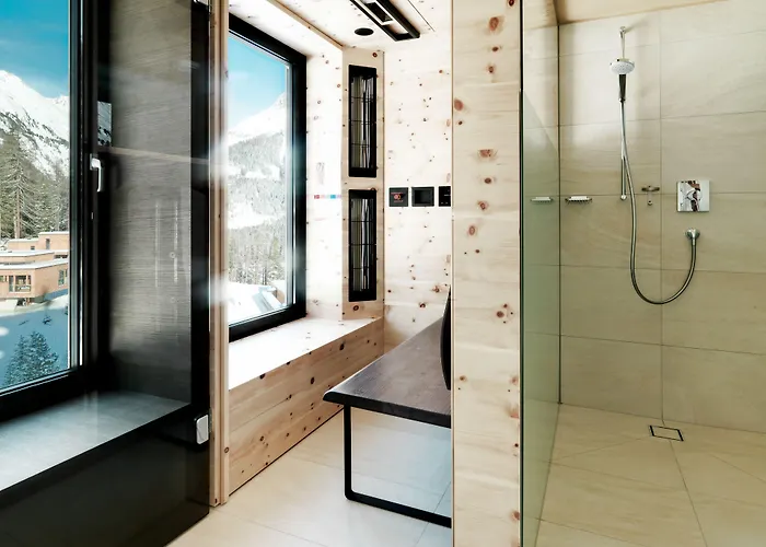 Hotel Gradonna Mountain & 4*