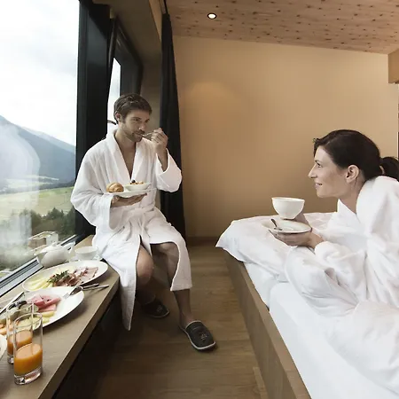 Gradonna Mountain & Ξενοδοχείο 4*