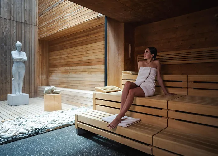 Gradonna Mountain & Hotel