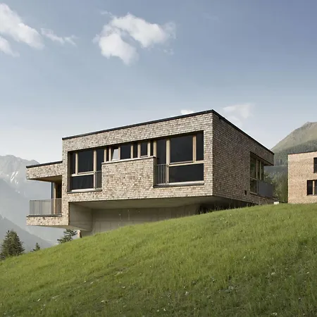 Gradonna Mountain & Hotel 4*